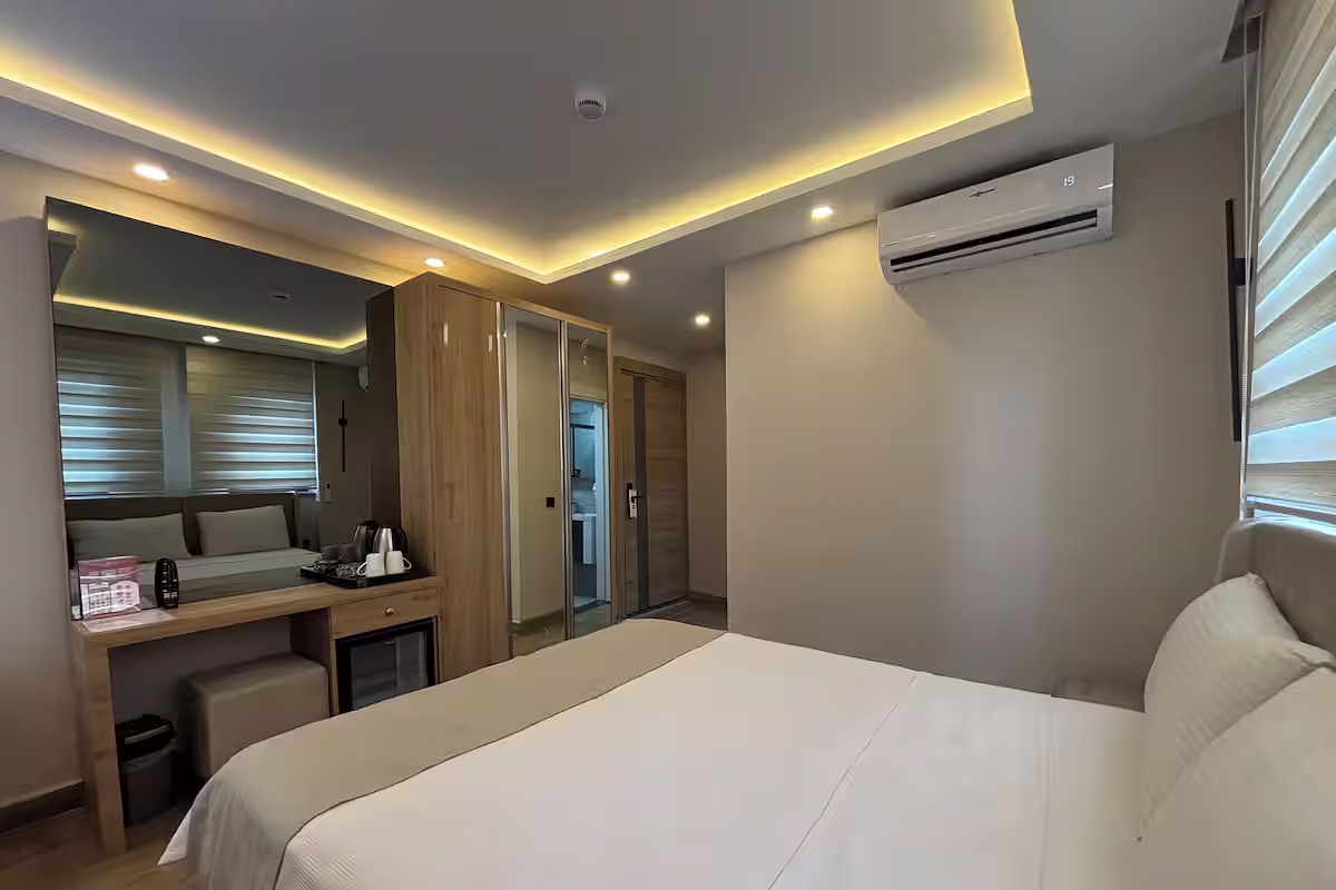 Jakuzili Oda Balkon